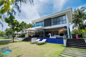 Airy 3 bedroom in the Ocean Villas Da Nang